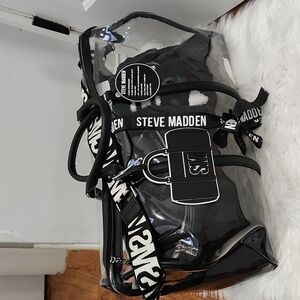🔹️Steve Madden  🔹 Black 6 PC Travel  clear Gift Set "the cozy set"  NWT..